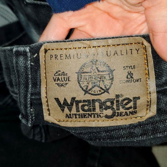 Thrifted Men's Wrangle Black Jeans - Picture 4 of 4